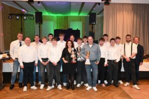 Fortuna feiert Sportlerball mit traditionellen Kohlessen