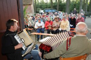 Volkslieder erklingen seit 20 Jahren
