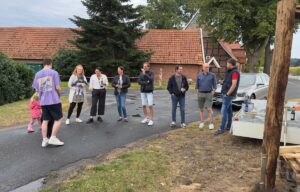 Neuer Wegweiser am Friesenweg