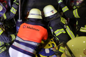 Gemeinsame Übung in Kettenkamp 🚒