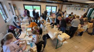 Junge Nistkästenbauer waren begeistert