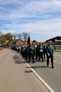 Strahlendes Schützenfest mit Königin Doris in Döthen-Stottenhausen begeistert Besucher
